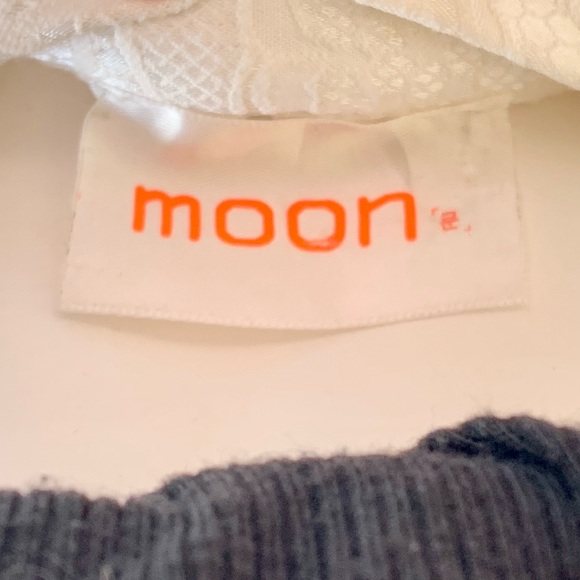 WHITE PAISLEY SKIRT BY MOON - Picture 7 of 7